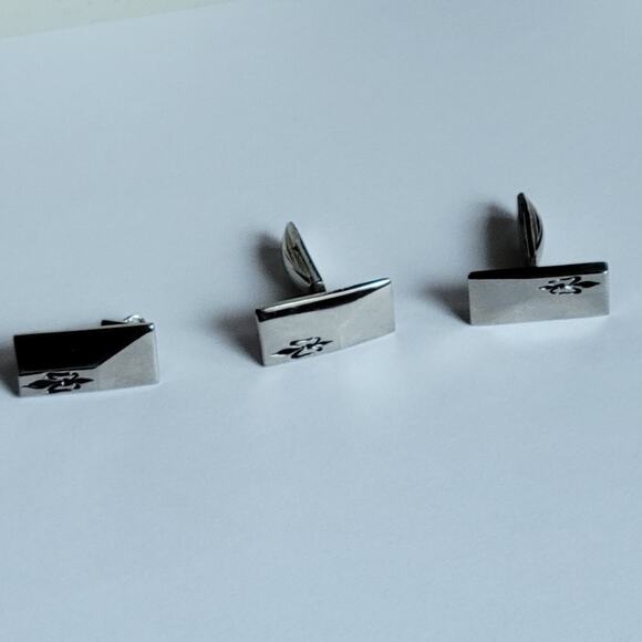 Vintage Pioneer Cufflinks and tie clip set. - Picture 15 of 16